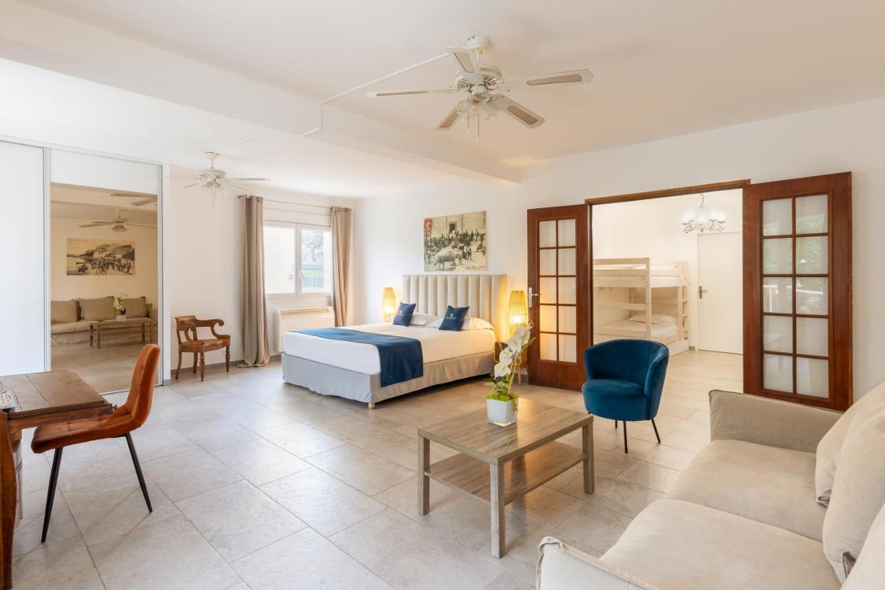 Best Western Hotel Casa Bianca, Piscine Interieure Et Exterieure Καλβί Εξωτερικό φωτογραφία