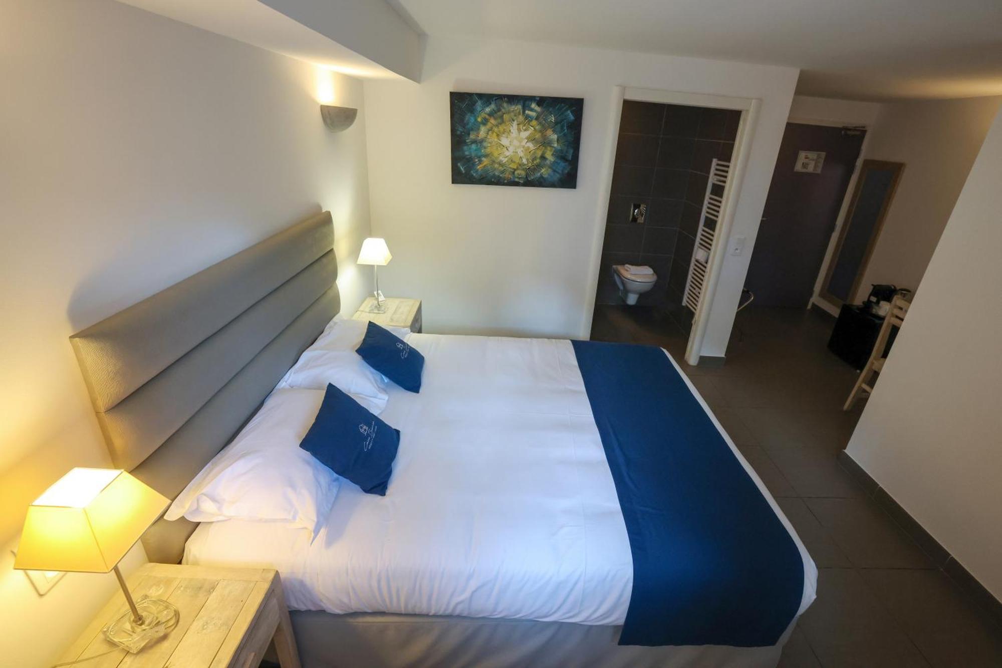 Best Western Hotel Casa Bianca, Piscine Interieure Et Exterieure Καλβί Εξωτερικό φωτογραφία