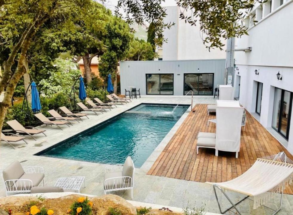 Best Western Hotel Casa Bianca, Piscine Interieure Et Exterieure Καλβί Εξωτερικό φωτογραφία