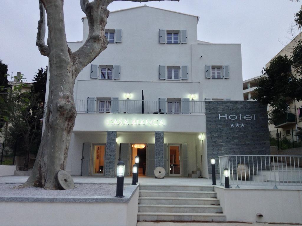 Best Western Hotel Casa Bianca, Piscine Interieure Et Exterieure Καλβί Εξωτερικό φωτογραφία